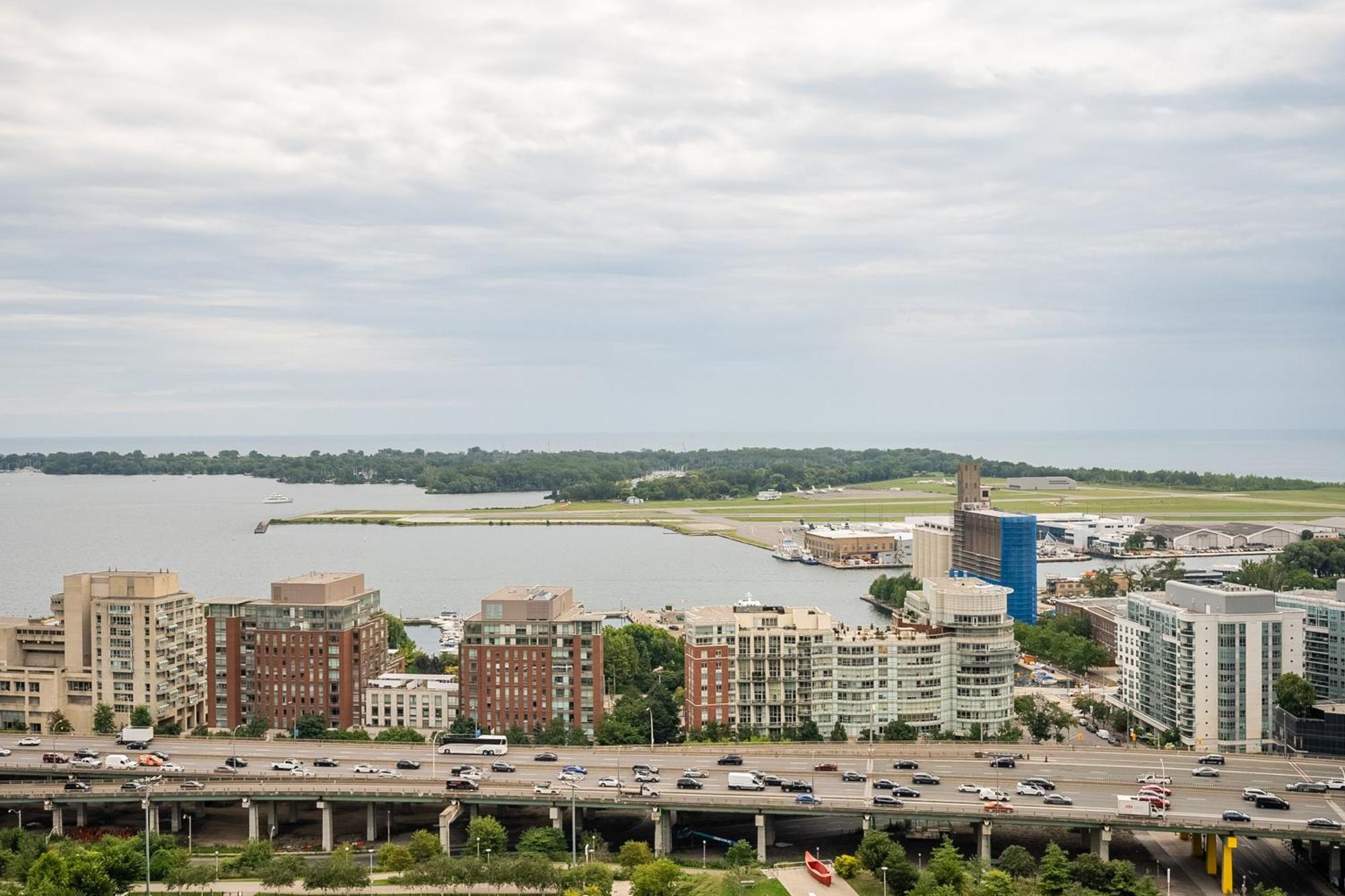 Globalstay Elegant Downtown Apartments Toronto Buitenkant foto